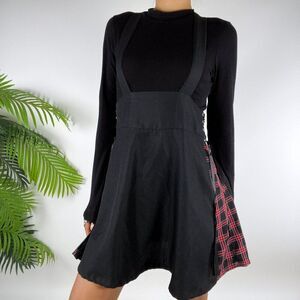 Women's Hot Topic Black Plaid Grunge Punk Skater Goth Skirt Suspenders Dress / S